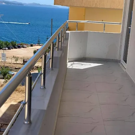 Dream * Sarandë