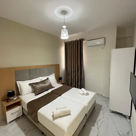 Dream * Sarandë